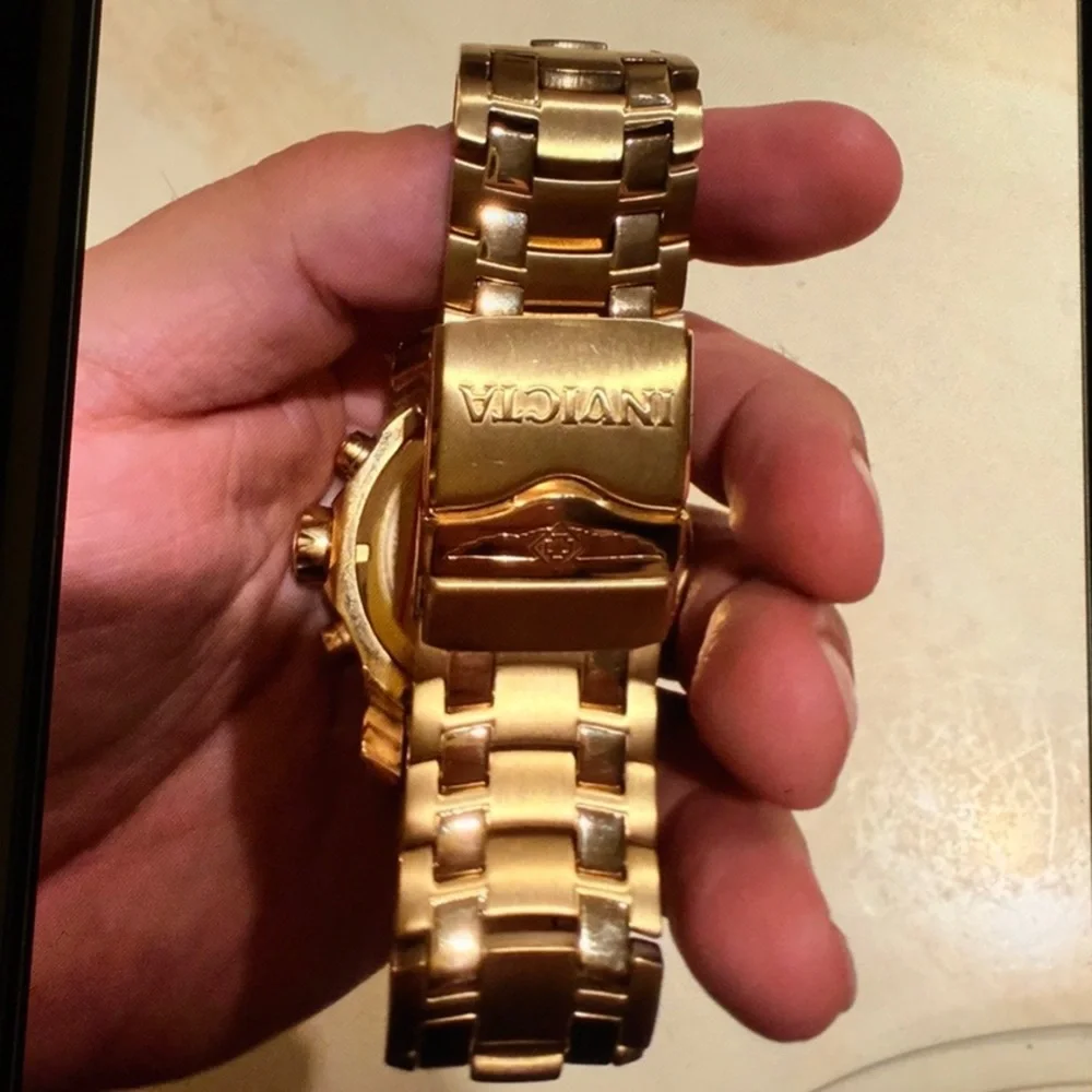 Invicta bold men